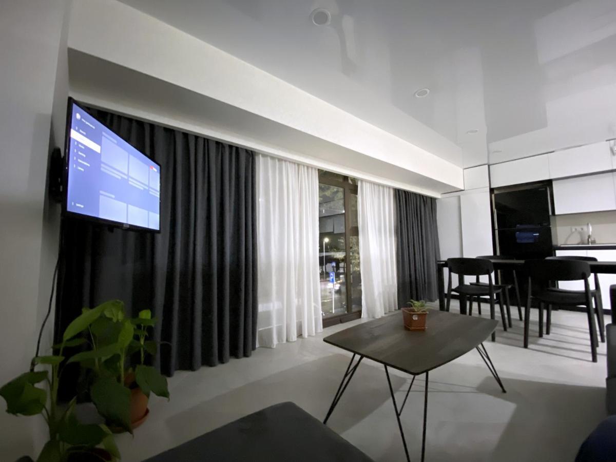 Gss Apartment 第比利斯 外观 照片